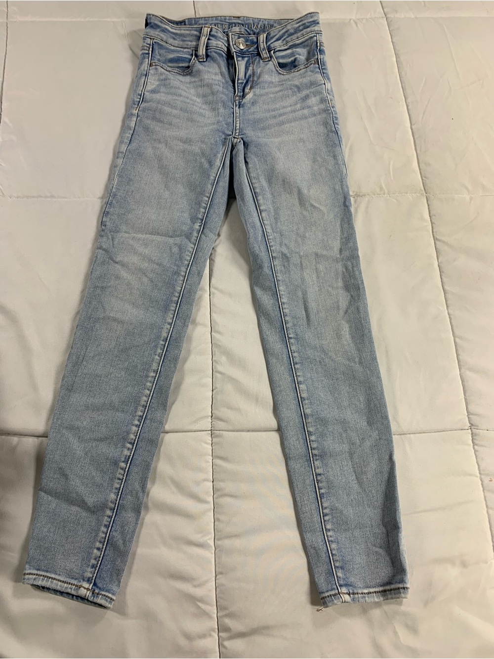 Preloved American Eagle jeans size 00 short